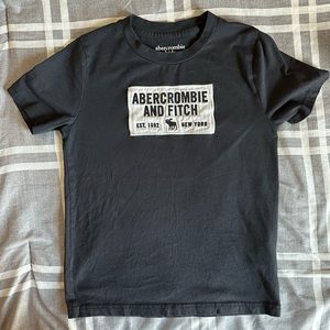 BOYS Abercrombie T-Shirt - size 7/8